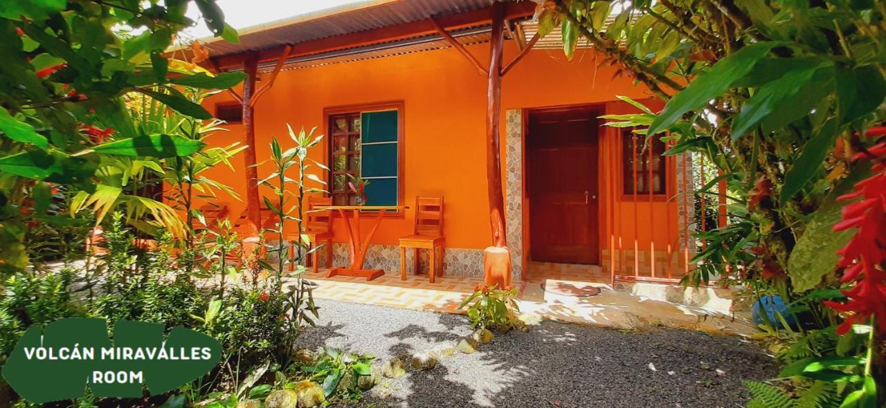 Bed and Breakfast Jardin entre Montañas Bijagua Exterior foto