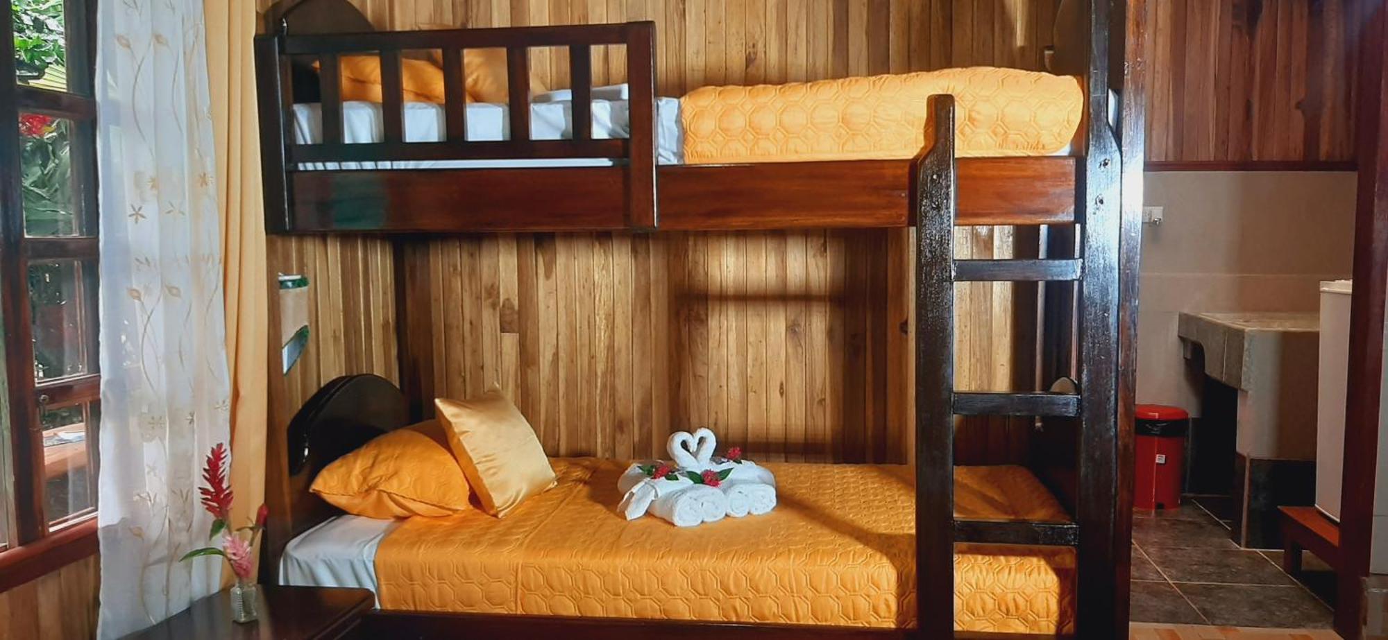 Bed and Breakfast Jardin entre Montañas Bijagua Exterior foto